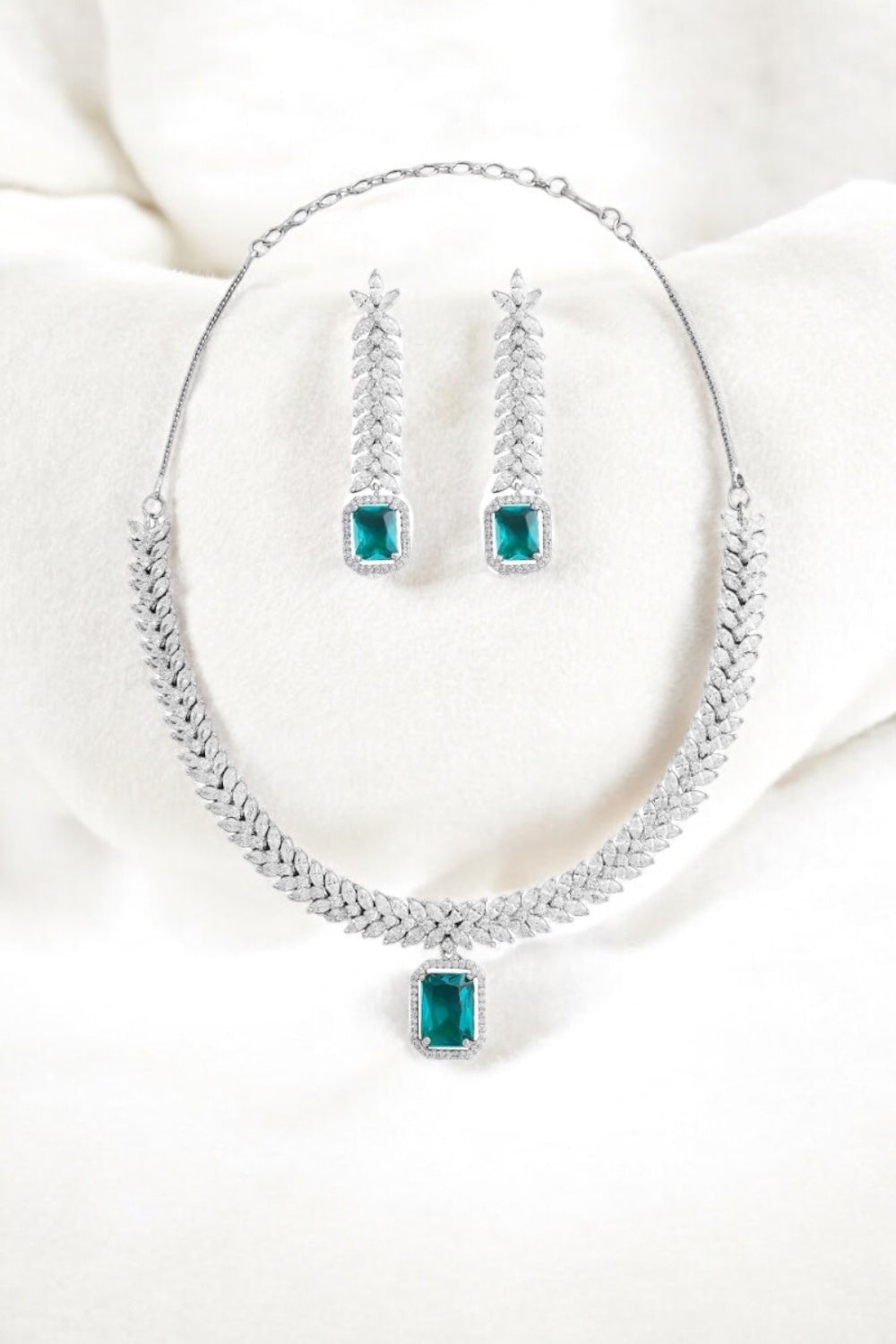 Eliana Necklace
