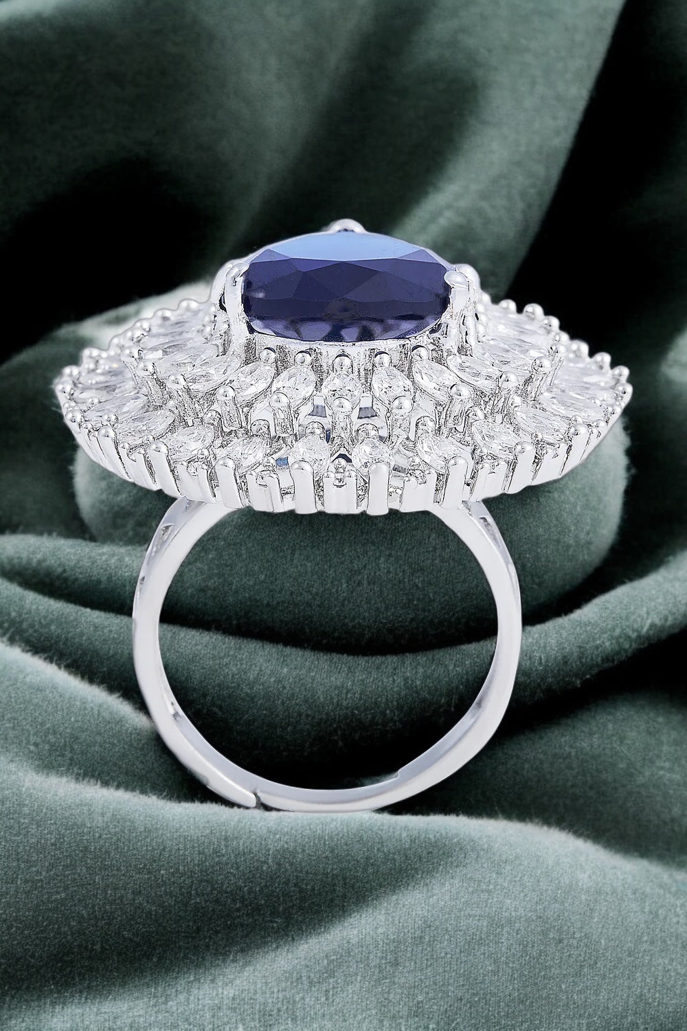 Ella Ring