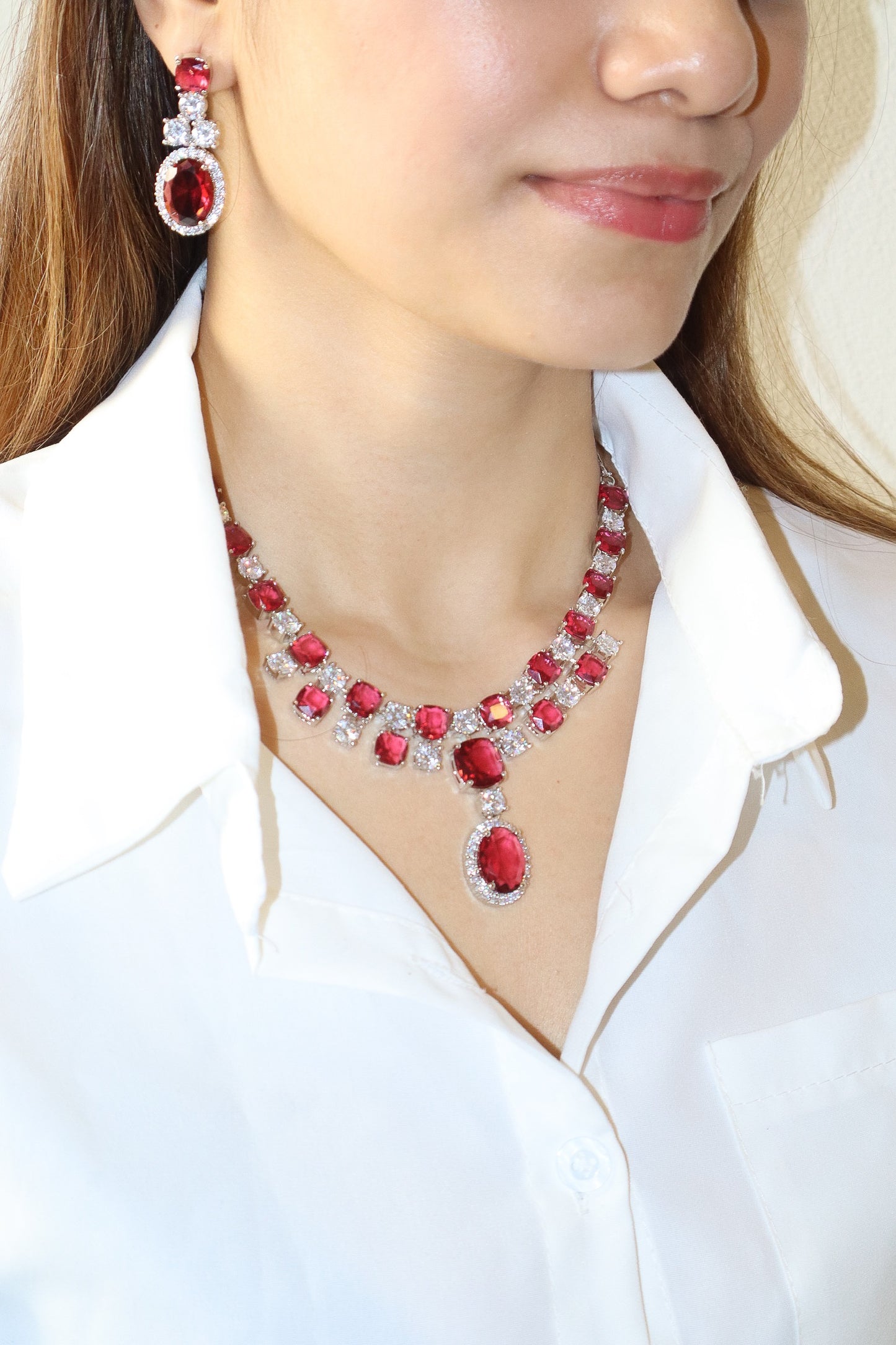 Amelie Ruby Necklace Set