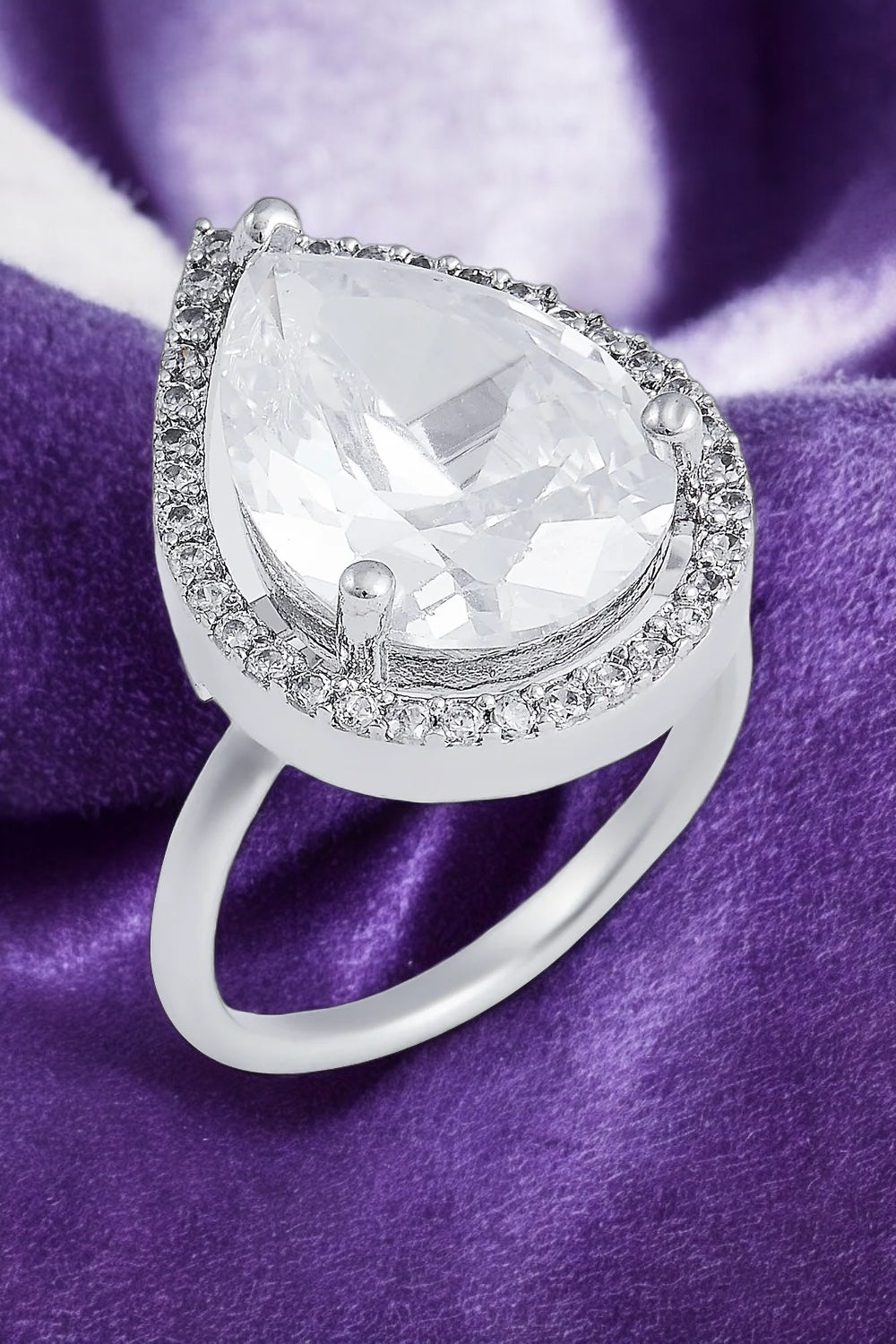 Leo Ring
