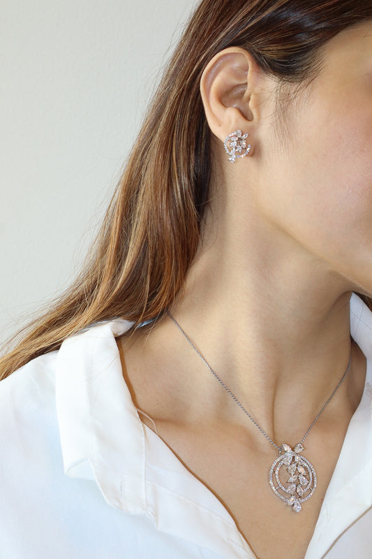 Indira Pendant Set