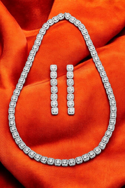 Naomi Necklace